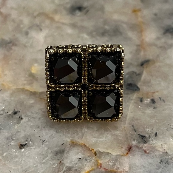 VIRGIN SAINTS & ANGELS RING - Picture 2 of 11